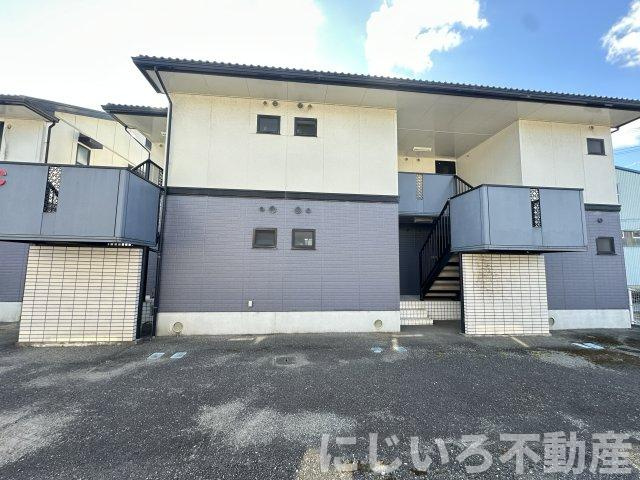 ハーバービュー金磯Cの駐車場
