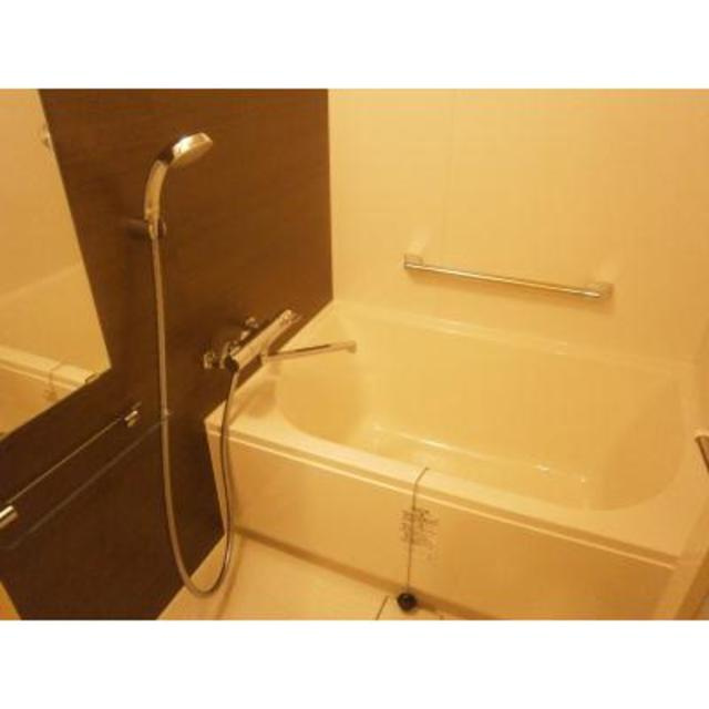 パークアクシス東陽町・親水公園の浴室|※写真は同タイプ住戸です。