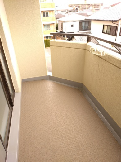 オーブラン芦屋伊勢町のバルコニー