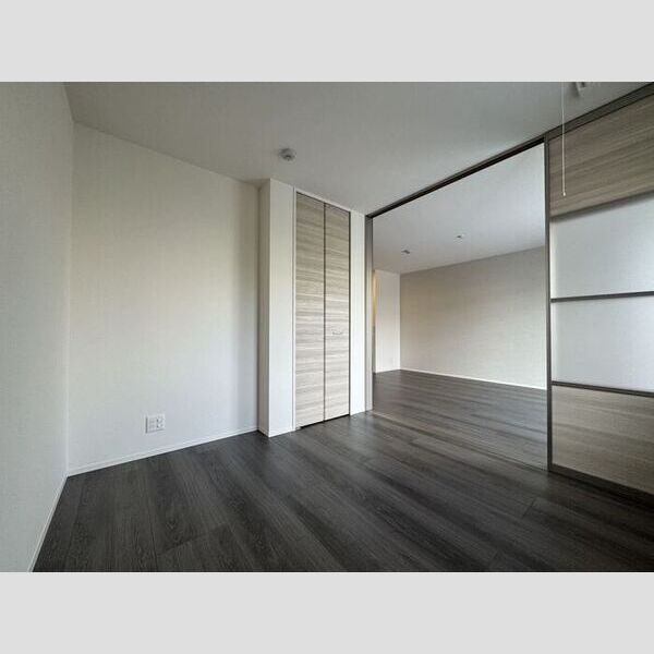 ポルト・ボヌールの洋室