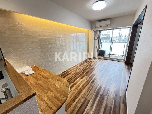 SK RESIDENCES 城北の居間・リビング