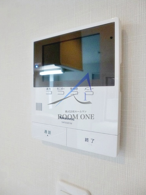 プレスティージュのセキュリティ|モニター付きインターホンです。