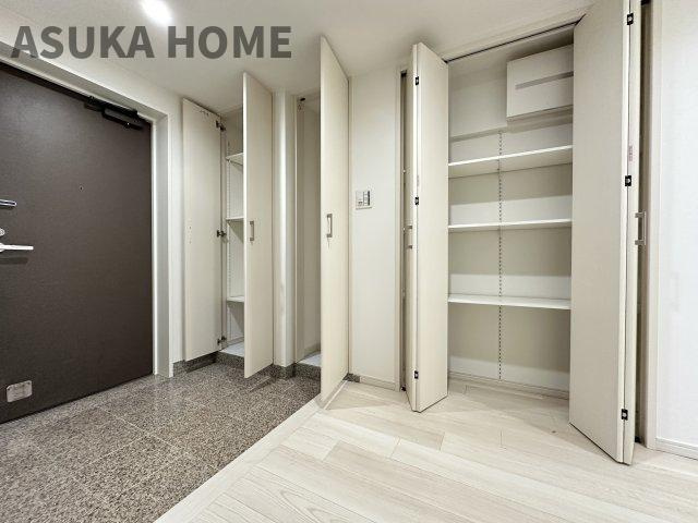 クイーンズガーデンサウスコートレジデンスの冷暖房・空調設備|実は後から付けようとすると大変な設備のひとつです♪暖房乾燥機付きの為、冬も快適ですよ。