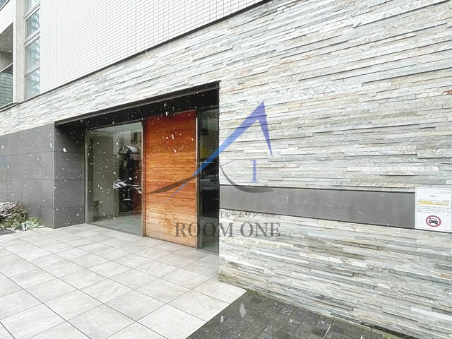 ガリシア新宿都庁前のエントランス|エントランスです。