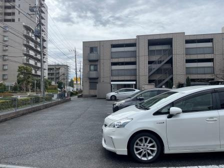 スタンレーマンションⅡの駐車場|駐車場があります
