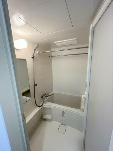 ＳＯＬＡＳＩＡ　ｒｅｓｉｄｅｎｃｅ世田谷代田の浴室