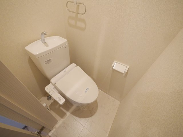 グランドAK箱崎のトイレ
