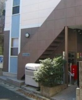 ピュア江古田のエントランス|出入り口
