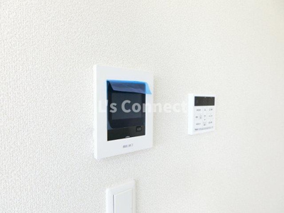 【セキュリティ】 | Ｍａｉｓｏｎ　Ｒｕｉｎａｒｔ | 突然の来客もＴＶモニターホンでしっかり確認。