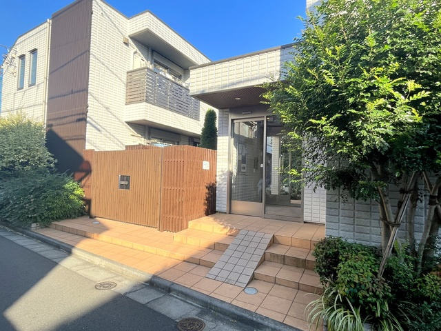 Ｐａｔｉｏ　山中　北棟のエントランス|★エントランス★