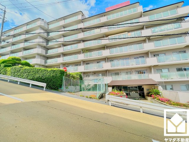 シーアイマンション夙川広田の外観|浴室はボタン1つで自動でお湯張りができるオートバス機能付き。追い炊き機能もございますので、いつでも温かいお風呂に入ることができます。