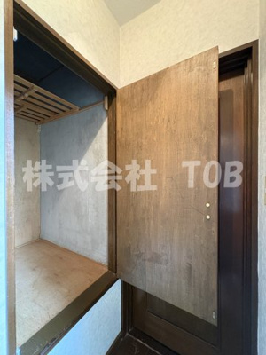 【収納】 | JLBグランエクリュ明大前Ⅲ | 2F　ホール　収納※クリーニング完了前※