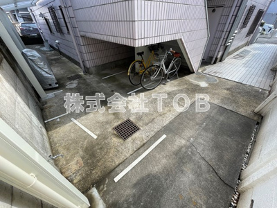【その他共用部分】 | アールスフェルトハイム | 自転車置き場