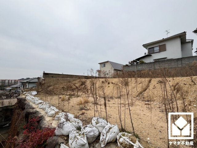 西宮市桜町の外観|事前にご予約頂きましたら、営業時間外のご案内等も可能です。