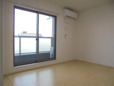 【居間・リビング】 | エクセル寿 | おしゃれなリビングです