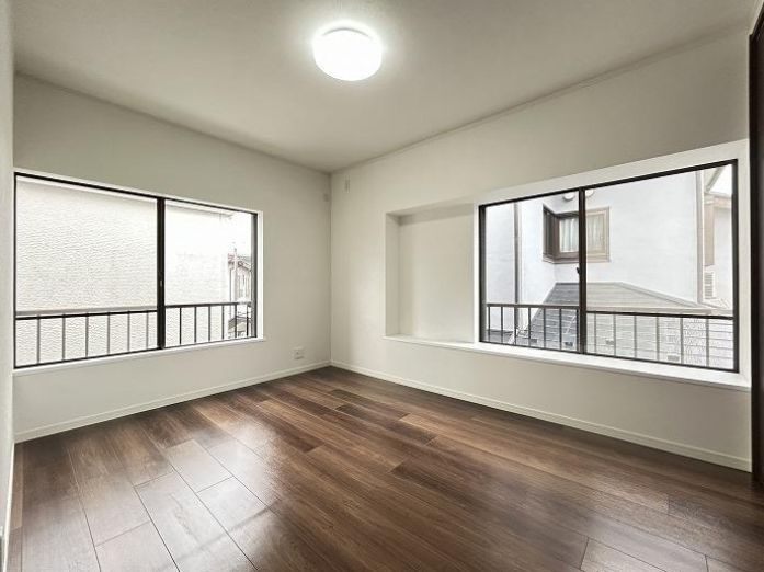 座間市ひばりが丘１丁目　中古戸建の洋室|使い勝手のいい洋室です