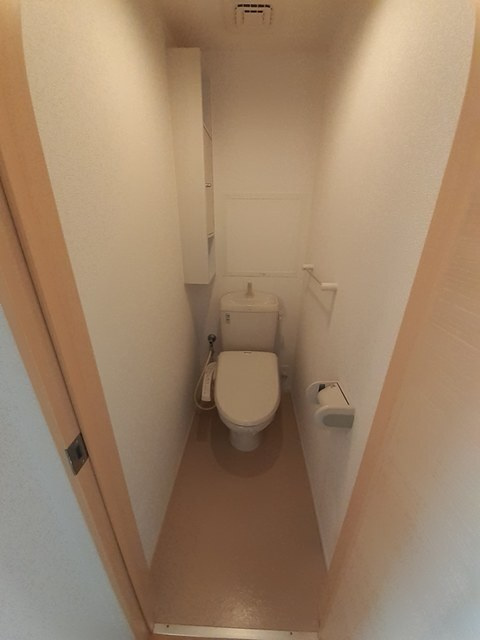 モデッサのトイレ