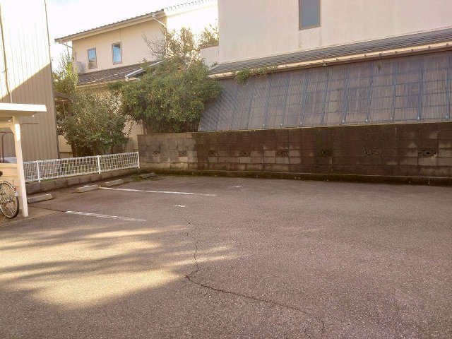 レオパレスウエストパークのその他