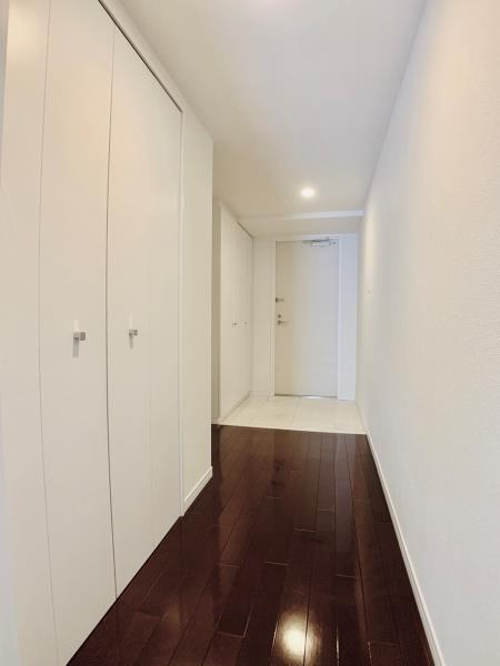 アーノンブライト一番町の居間・リビング