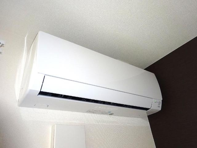 プラチナ　クローバーの設備|エアコン