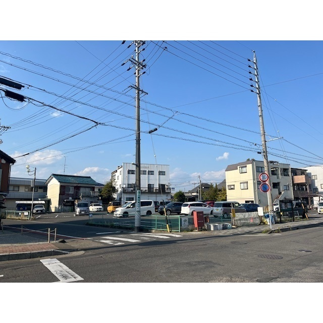 瑞穂市別府の駐車場の外観