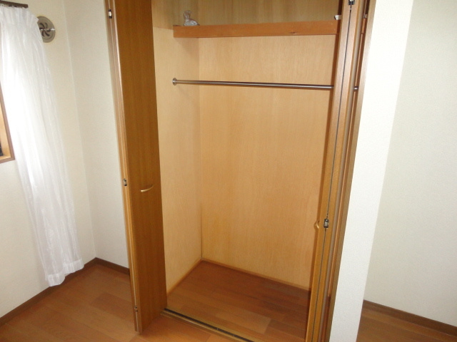 ラフィーネ信貴ヶ丘の収納