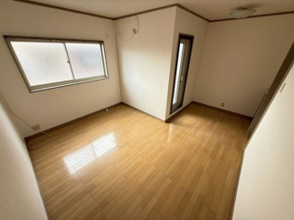 【洋室】 | 全居室収納付きなので、荷物が多い方も安心です。
