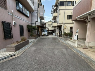 【前面道路含む現地写真】 | 前面道路西側　幅員は4.8ｍです！