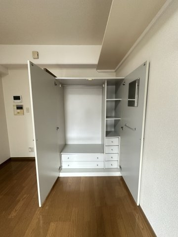 クリムゾン博多の収納