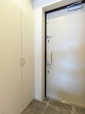 【玄関】 | リブリ・神楽坂