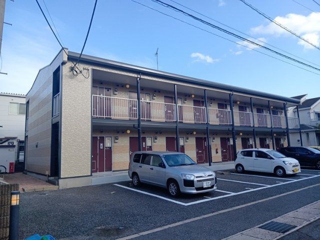 レオパレスフリーダム