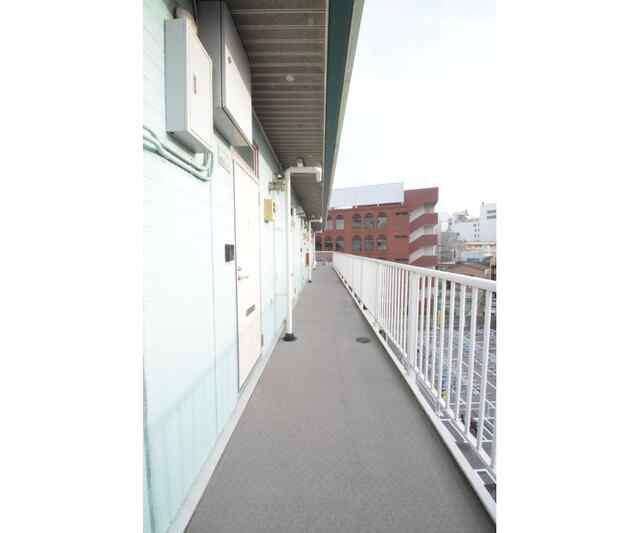 エステートピア・ルリのロビー| 