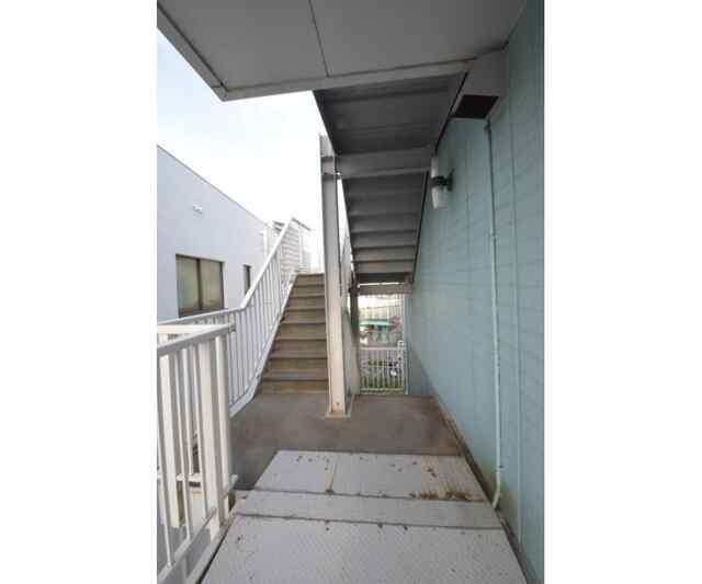 エステートピア・ルリのエントランス| 