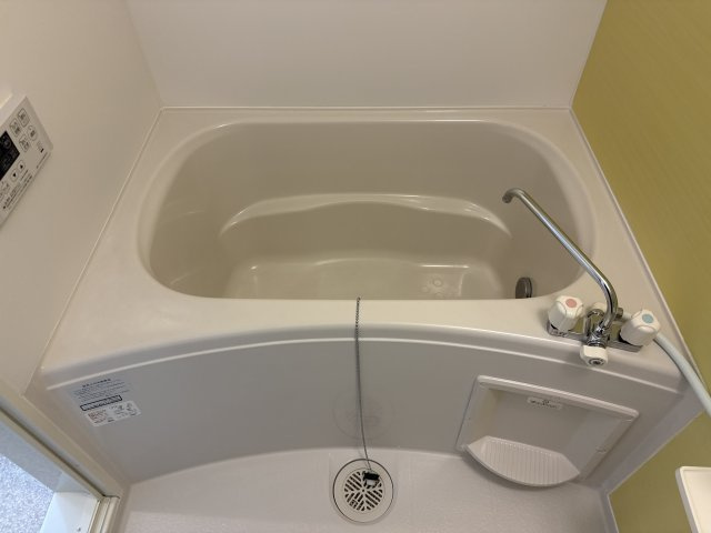 ノアＢの浴室
