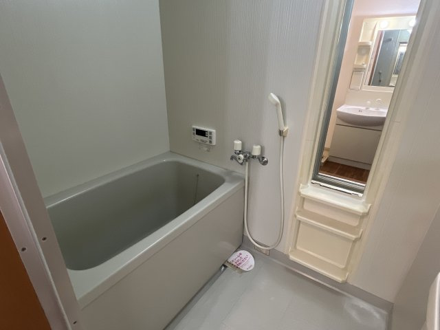 ソフィア花北の浴室