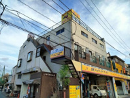 ライブヒルズ の画像