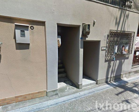 山崎第5マンションのエントランス|清潔なエントランスです