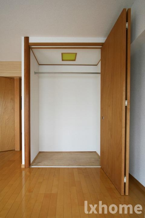 山崎第5マンションの収納|ちょっとした収納スペースも充実しています
