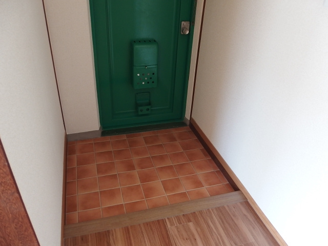 コーポ真佐の玄関