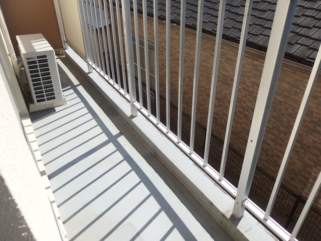 コーポ真佐のバルコニー