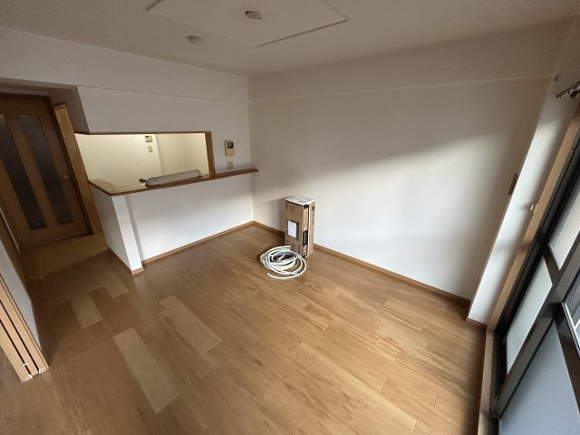 コントレイルの居間・リビング
