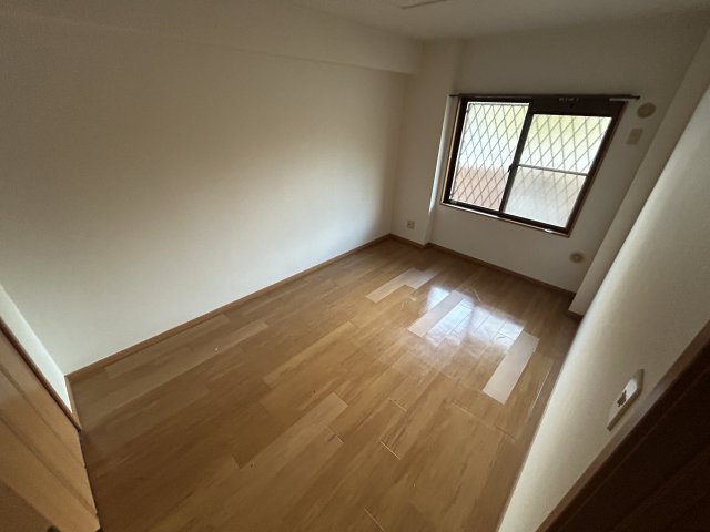コントレイルの寝室