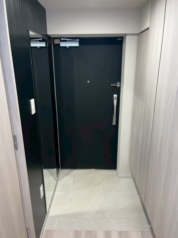 クリオ横浜ザ・グランの玄関