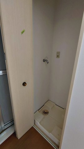 プレール綱島のその他|プレール綱島：室内洗濯機置き場2019年撮影