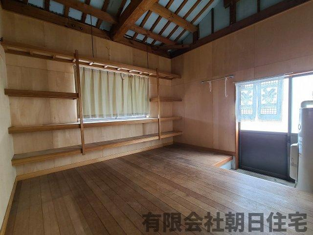 【洋室】 | 南田町 中古戸建 5DK  土地169.43坪 6,520万円 | きれいな洋室です