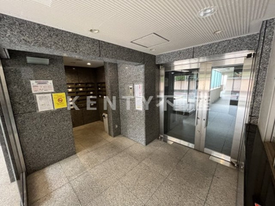 【エントランス】 | ハウス東矢口 | ゆとりのあるエントランスです