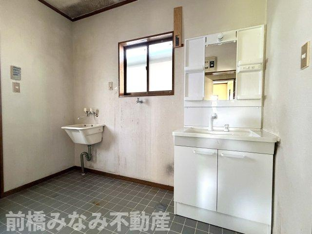 【中古】前橋市鶴が谷町　５Kの独立洗面台|使いやすい独立洗面台です
