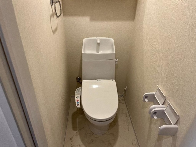 多摩区菅野戸呂 新築工事のトイレ