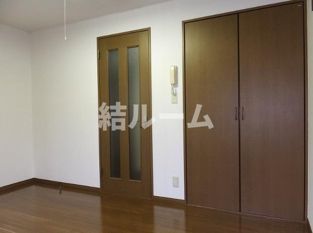 新宿区西落合２丁目のアパートの内装