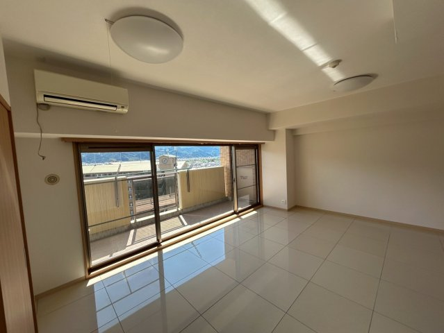 マルイローズガーデンの居間・リビング